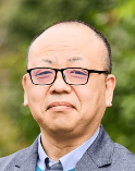 講師 石飛守